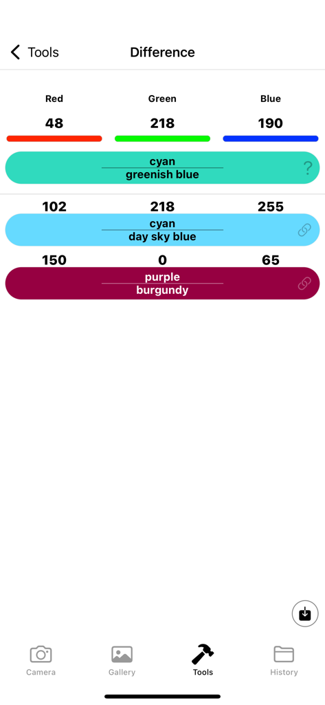 Colorimeter App - Uma captura de tela do App Colorímetro mostrando a ferramenta de diferença de cor com valores RGB e nomes de cores específicos como ciano e borgonha.