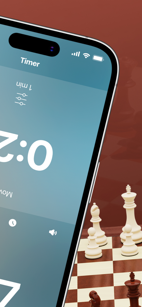 Chess Timer - Clock for Chess - Tela de smartphone mostrando a interface do aplicativo Cronômetro de Xadrez ao lado de um tabuleiro e peças de xadrez físicos