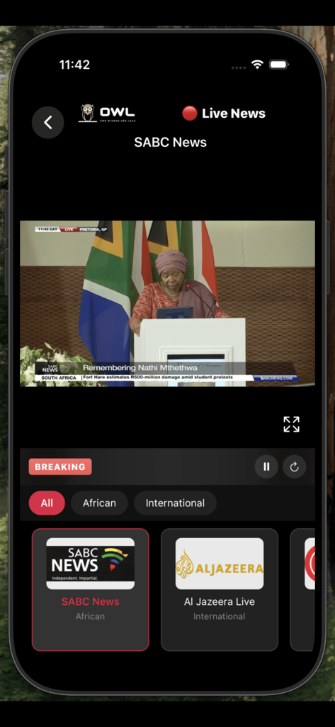 OWL Platform - A seção de notícias ao vivo do aplicativo Plataforma OWL exibindo uma transmissão da SABC News
