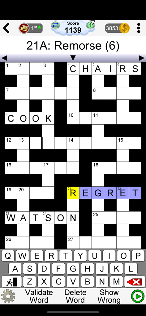 Word Games - Una pantalla móvil que muestra una cuadrícula de puzle de crucigrama con la palabra REGRET resaltada para la pista Remordimiento.