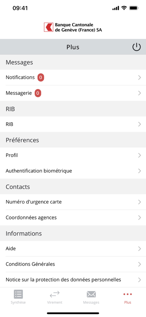 Écran du menu de l'application BCGEF Banque Mobile affichant les messages, les détails du compte et les options de paramètres