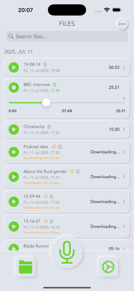 User interface showing a list of voice recordings with playback controls and iCloud sync status labels.