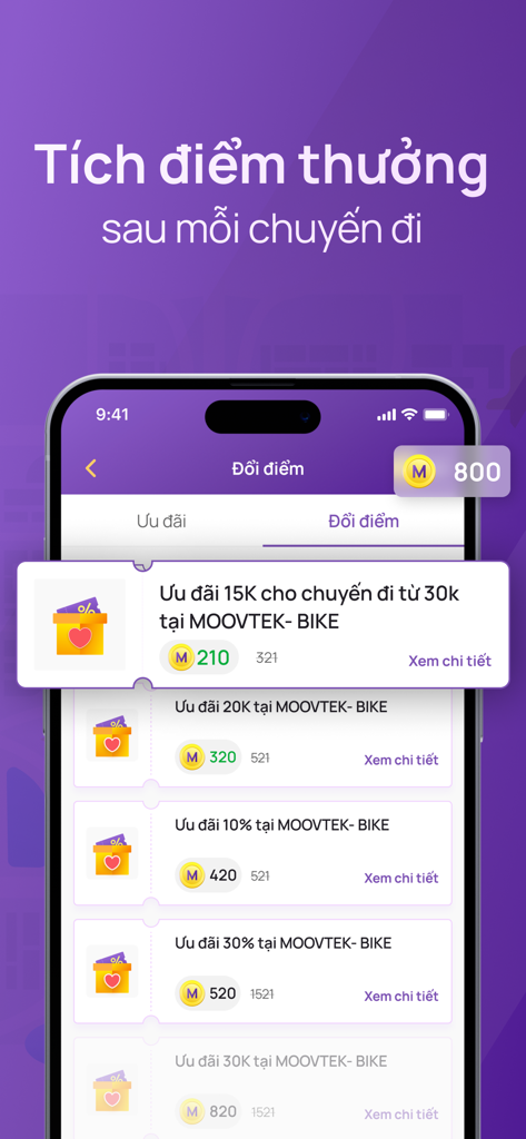 MOOVTEK - Pantalla de la aplicación MOOVTEK mostrando puntos de recompensa y vales de descuento disponibles para viajes en bicicleta en vietnamita