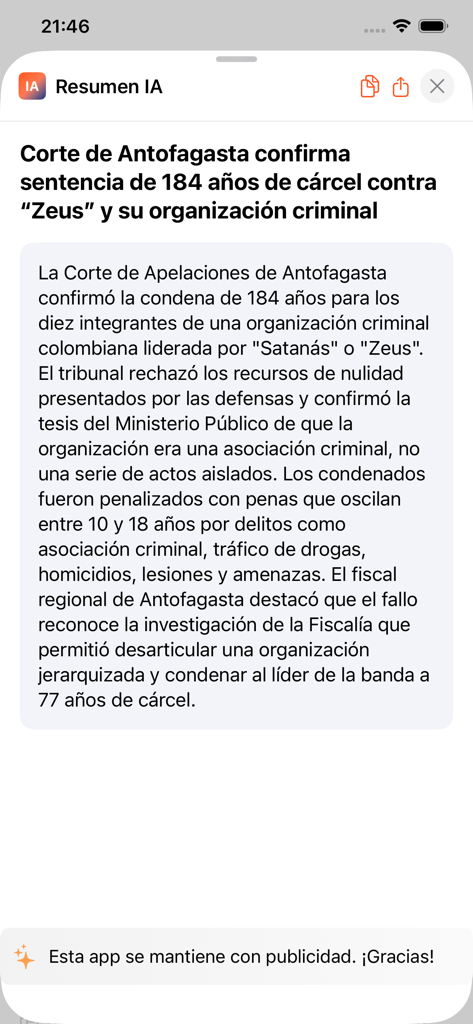 Noticias de Chile: Diarios - Interface showing an AI news summary in the Noticias de Chile app