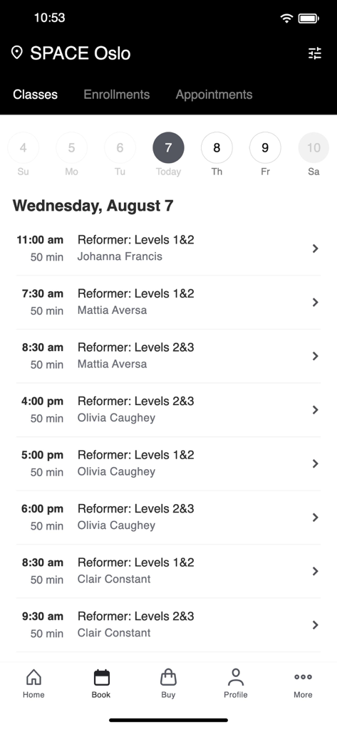 Mobile app screen showing a schedule of reformer pilates classes for SPACE Oslo