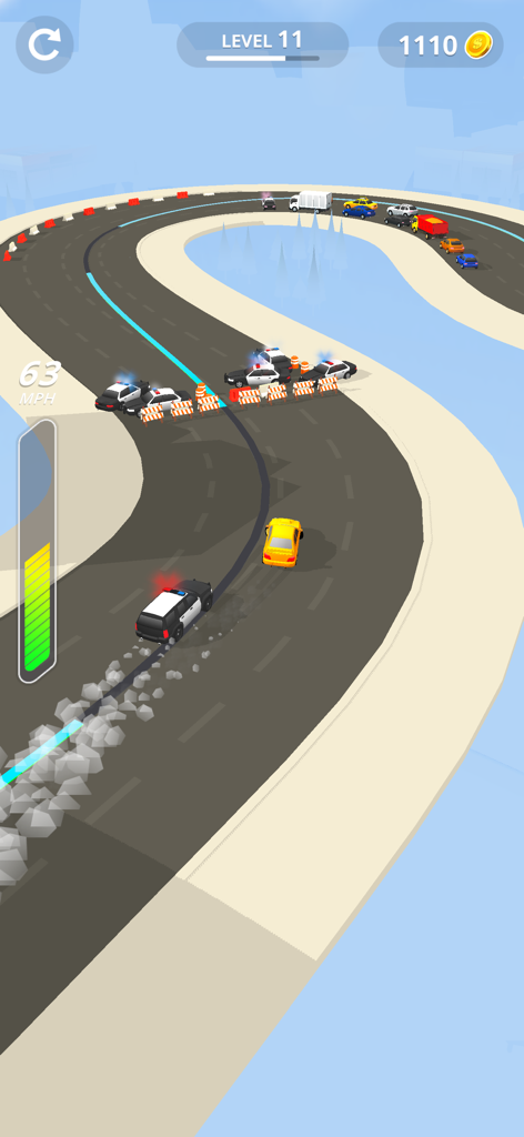 Gameplay von Line Race Police Pursuit, das zeigt, wie ein gelbes Auto in Line Race durch eine Polizeiblockade auf einer kurvenreichen Straße driftet