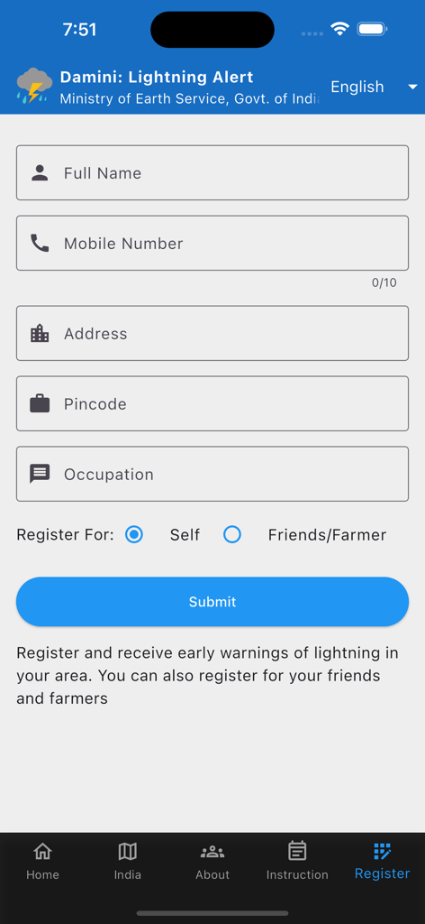 Damini : Lightning Alert - L'écran d'enregistrement de l'application Damini Lightning Alert proposant un formulaire pour les détails personnels et un bouton de soumission.