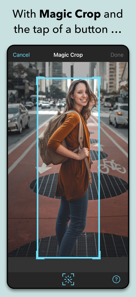 Interface do aplicativo Juxtaposer mostrando a ferramenta Corte Mágico selecionando automaticamente uma mulher em uma foto de rua para um recorte.