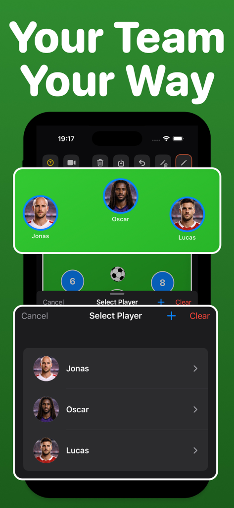 Soccer Coach Lineup : TacBoard - Una interfaz móvil de la aplicación TacBoard que muestra la pantalla de selección de jugadores donde los entrenadores pueden agregar nombres y fotos personalizados para Jonas, Oscar y Lucas.