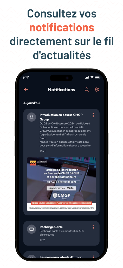 Attijari Mobile - L'interface de l'application mobile Attijari affiche un fil d'actualités personnalisé avec des notifications bancaires et des opportunités d'investissement.