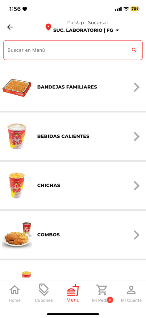 Captura de pantalla de la pantalla del menú de la App Pio Pio mostrando categorías de bandejas familiares, bebidas calientes, chichas y combos.