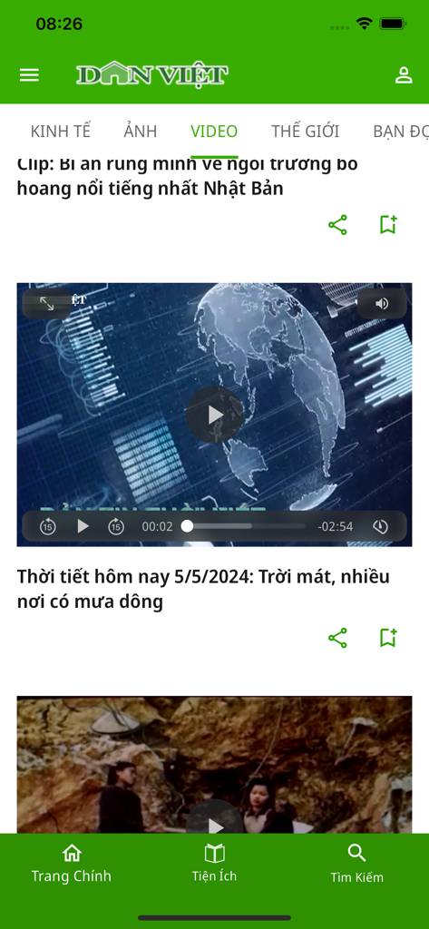danviet.vn - Dan Viet news app interface showing the video category with a weather report
