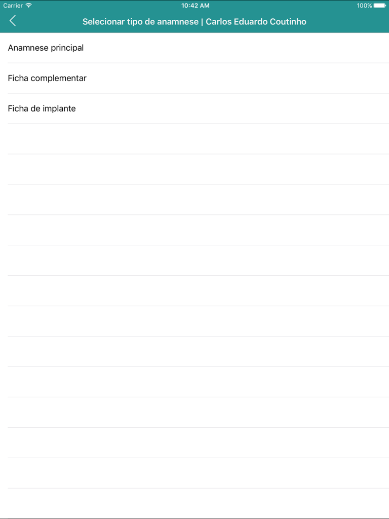 EasyDental Anamnese - Um menu em um iPad exibindo diferentes tipos de formulários de histórico médico para um paciente odontológico