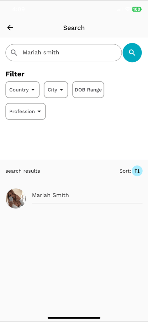 Interfaccia di ricerca dell'app Infosha che mostra un risultato di ricerca per Mariah Smith con opzioni di filtro per paese, città e professione