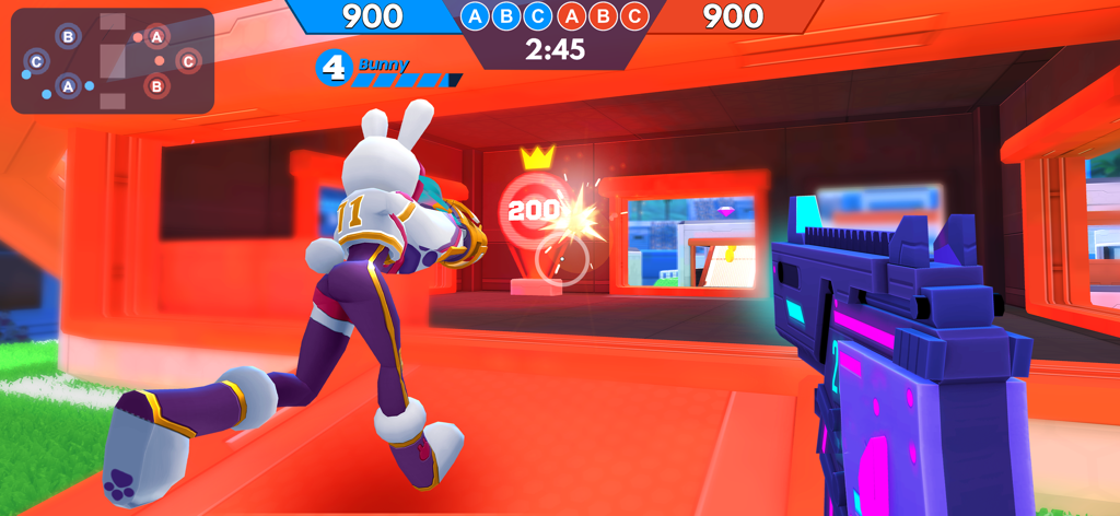 FRAG Pro Shooterのゲームプレイスクリーンショット。カラフルな赤いアリーナでバニーという名前の様式化されたキャラクターが映っている