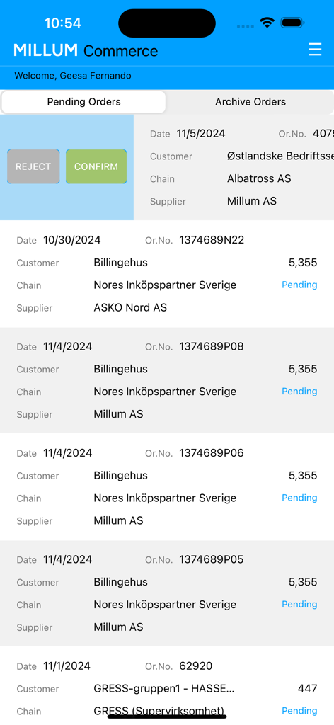 Millum Commerce mobile app interface showing a list of pending B2B orders with confirm and reject options.