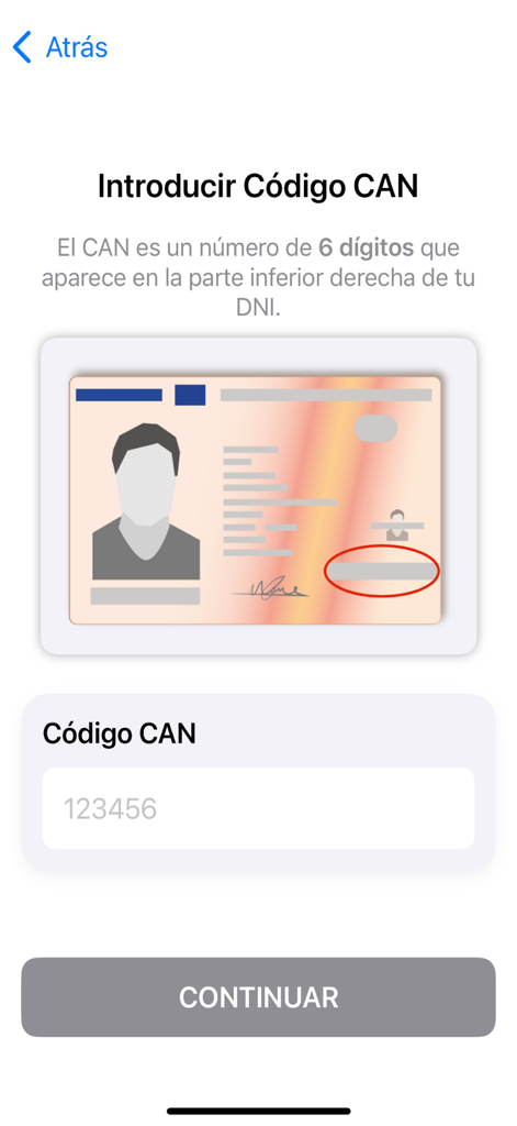 Pantalla móvil para introducir el código CAN de 6 dígitos de un documento de identidad DNI español