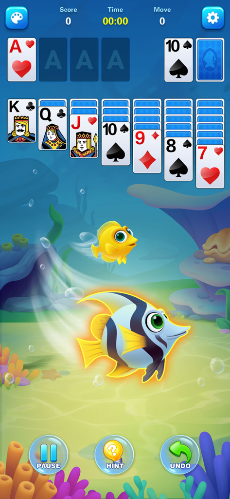 Solitaire Fish: Card Game - Interface clássica do jogo de paciência Klondike com tema de aquário subaquático e peixes tropicais