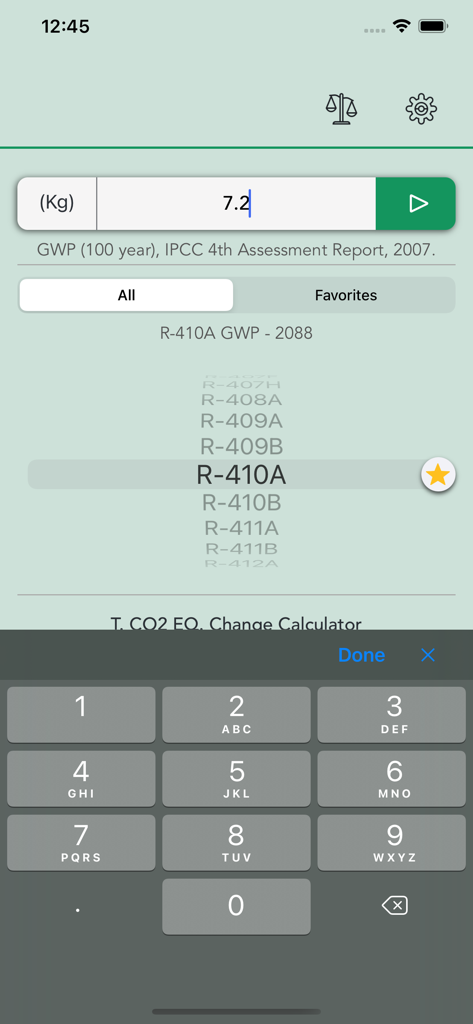 F-Gas Toolアプリのインターフェース。冷媒のGWP計算機が表示されており、重量入力は7.2kg、R-410Aガスが選択されています。
