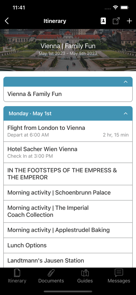 AXUS - Mobile interface of the AXUS travel app showing a detailed daily itinerary for a family trip to Vienna