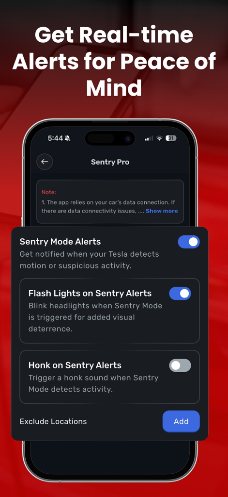Tesla App – Elvee - Interfaz de Sentry Pro de la aplicación Tesla Elvee que muestra la configuración de seguridad para alertas de movimiento en tiempo real y actividad sospechosa