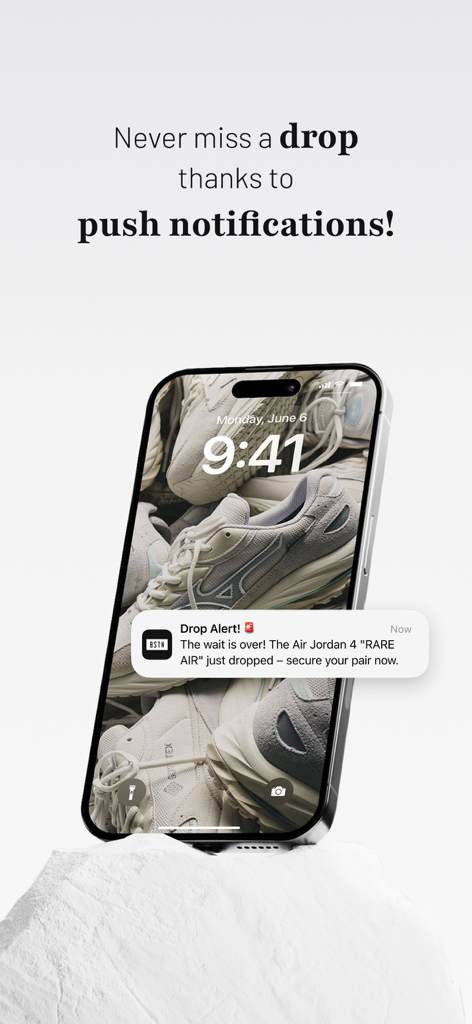 Écran de smartphone affichant une notification d'alerte de sortie de l'application BSTN Store pour des baskets exclusives