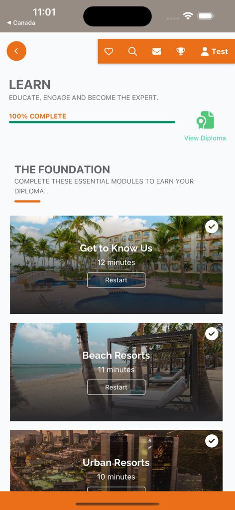 FA Travelty Collection Expert - Módulos de capacitación de la aplicación Experto en la Colección FA Travelty para asesores de viajes mostrando cursos completados y acceso a diplomas