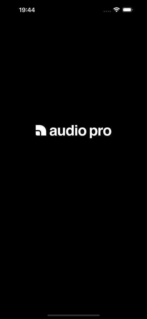 audio pro W - Pantalla de inicio de la aplicación Audio Pro W con el logotipo blanco de la marca sobre un fondo negro minimalista