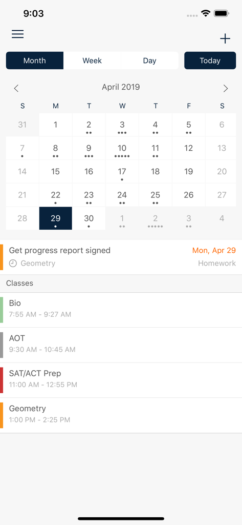 myHomework Student Planner - Calendar view and daily class schedule in the myHomework Student Planner app