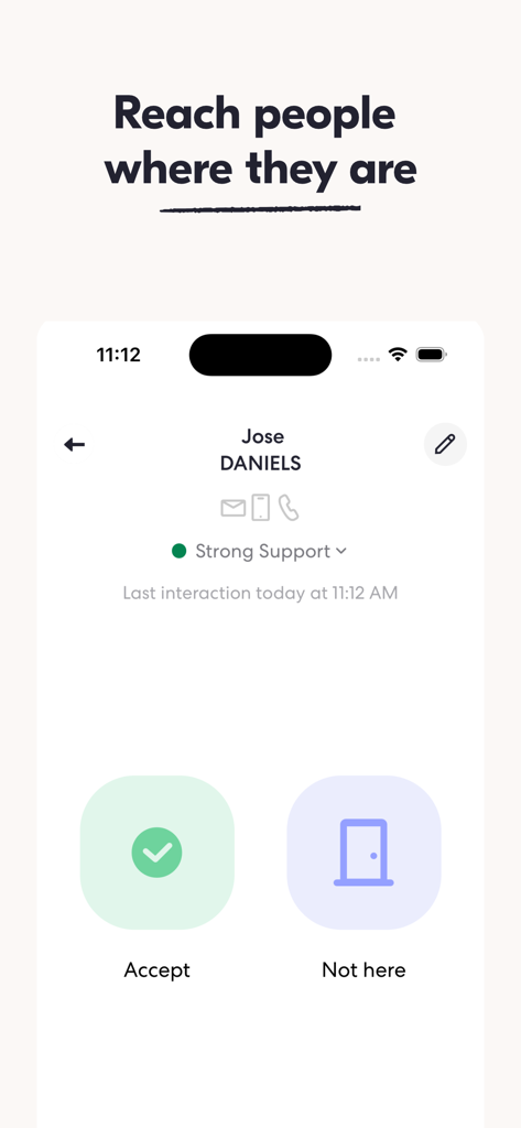 Qomon - Campaign, Volunteer - Interface of the Qomon mobilization app showing a supporter profile and canvassing action buttons like Accept and Not Here.