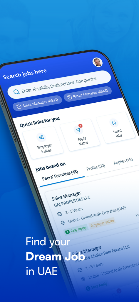 Naukrigulf Job Search App - Naukrigulf 모바일 앱 인터페이스, UAE의 영업 관리자 직책 채용 검색 표시