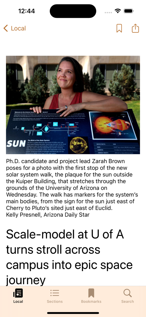 tucson.com - Um artigo de notícias no aplicativo tucson.com sobre uma caminhada em escala do sistema solar na University of Arizona.