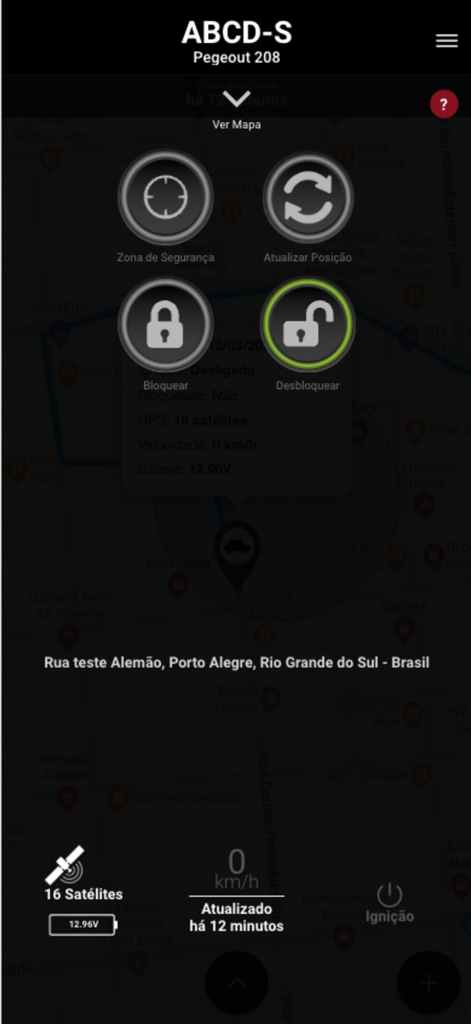 Interfaz de la aplicación Max Lock que muestra el bloqueo remoto del vehículo y las funciones de rastreo
