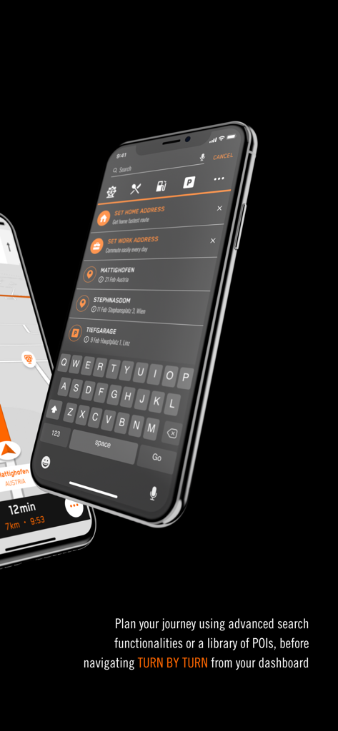 Interfaccia di ricerca di navigazione dell'app mobile KTMconnect che mostra la ricerca avanzata di luoghi e PDI per la pianificazione di viaggi in moto
