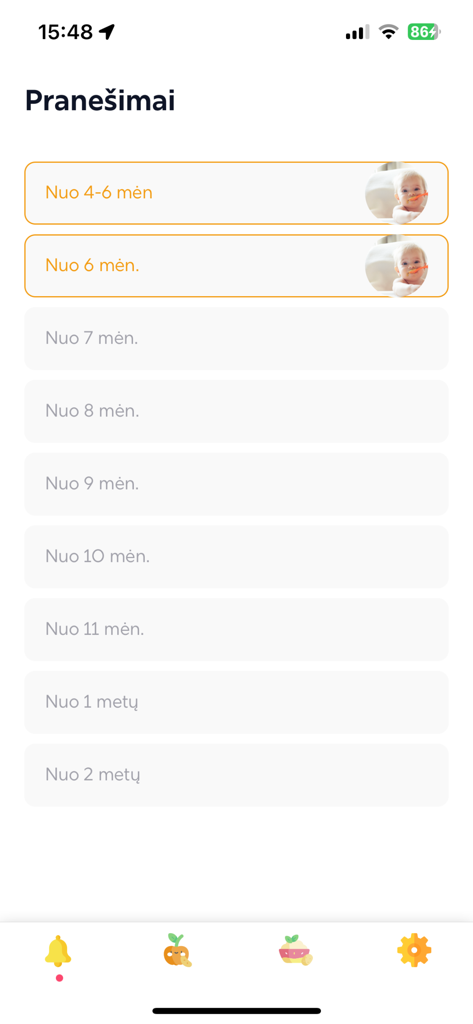 4개월부터 2세까지 연령별로 정리된 아기 이유식 단계 및 레시피 카테고리를 보여주는 모바일 앱 화면