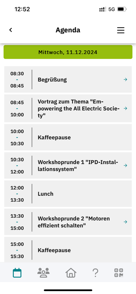 PHOENIX CONTACT Events - Eine digitale Agendaanzeige in der PHOENIX CONTACT Events App, die einen geplanten Zeitplan für professionelle Workshops und Networking-Sitzungen zeigt.