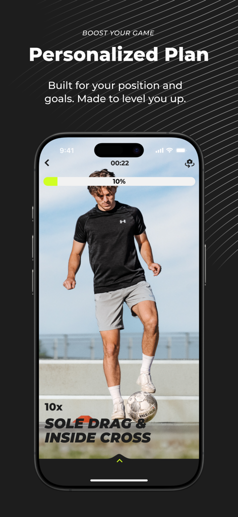 B42 app screenshot showing a personalized soccer training plan with a video of a technical drill