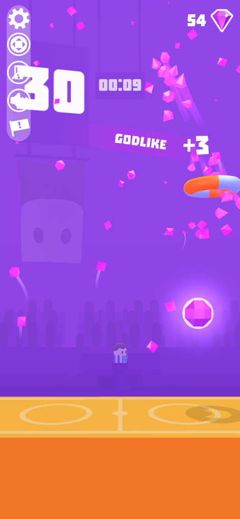 Hoop Stars - Capture d'écran du jeu Hoop Stars montrant une arène violette avec une série de scores divine et des gemmes.