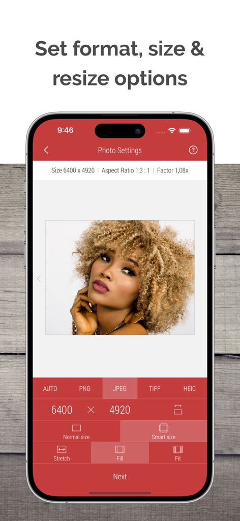 Desqueeze app interface showing photo resizing options including format size and stretch settings