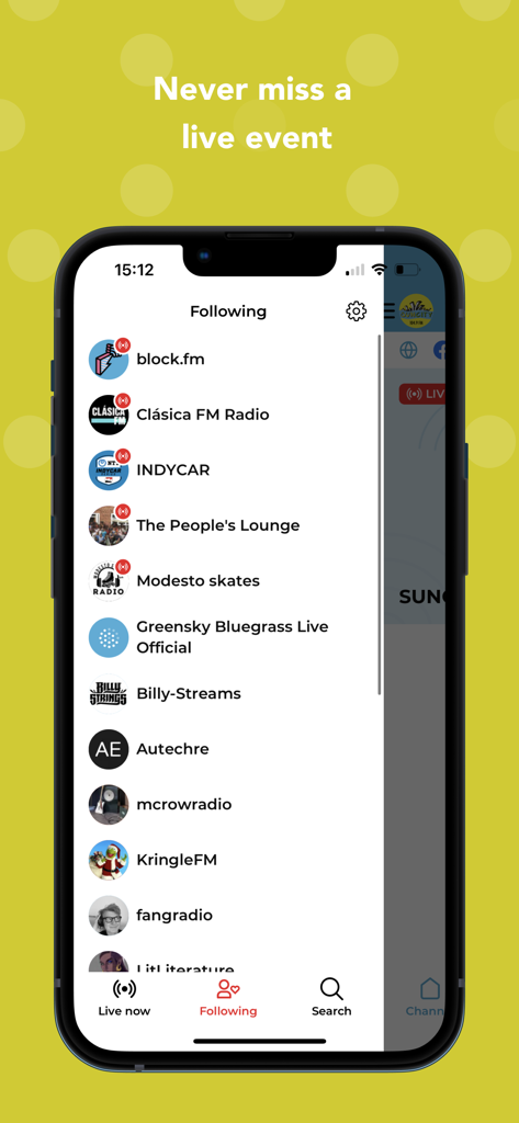 Mixlr - Social Live Audio - Interfaz de la aplicación Mixlr que muestra una lista de canales de audio en vivo seguidos en una pantalla de iPhone con un encabezado 'Nunca te pierdas un evento en vivo'.