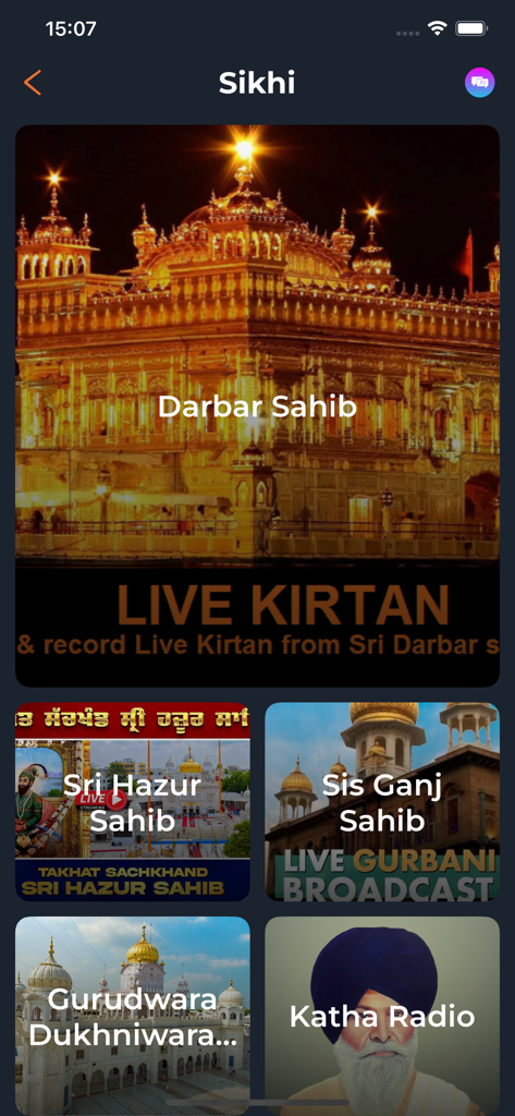 SIKHI - Interface móvel do aplicativo SIKHI apresentando transmissões espirituais ao vivo de Darbar Sahib e outros Gurdwaras