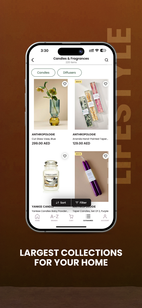 Azadea App zeigt eine kuratierte Kollektion von Wohnaccessoires, darunter Kerzen und Duftkerzen von Anthropologie.