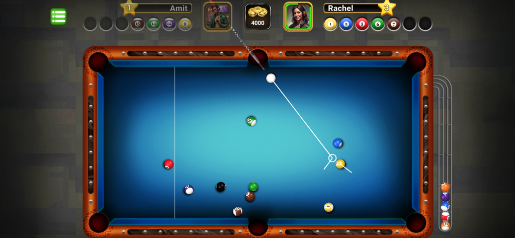 Pool Masters Pro - Multiplayer - Vista dall'alto di una partita a biliardo multiplayer online in Pool Masters Pro che mostra un tavolo blu e la traiettoria della palla