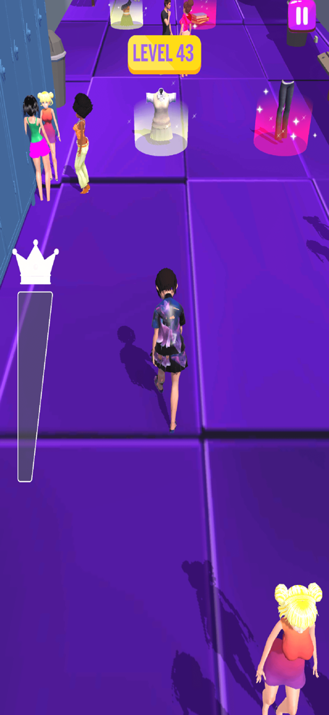 Girl Catwalk: Fashionista - Eine Figur läuft auf einem lila Laufsteg und wählt Outfits im Mobile Game Girl Catwalk Fashionista aus