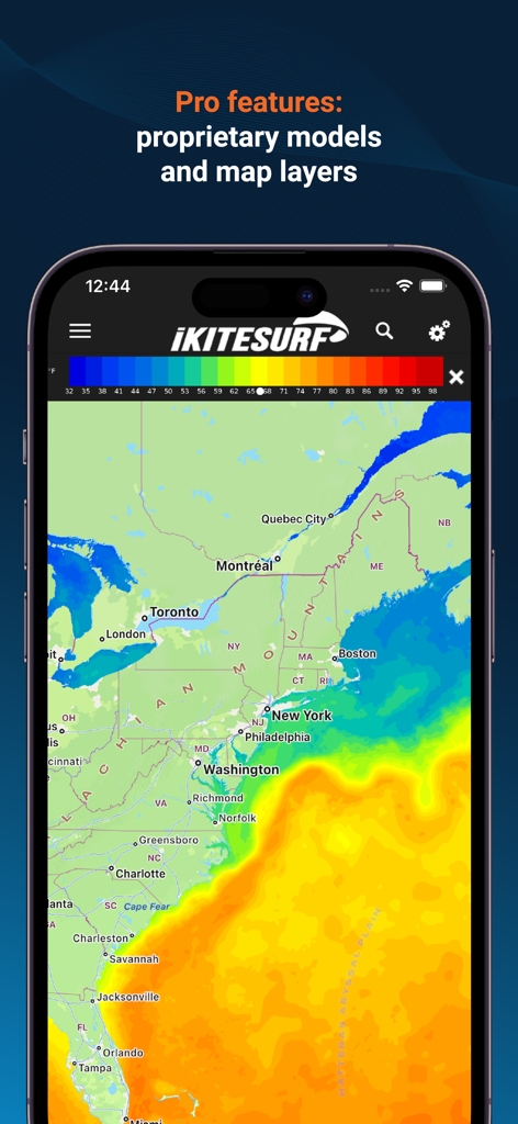iKitesurf: Weather & Waves - La interfaz de la aplicación iKitesurf muestra capas de mapas meteorológicos profesionales y modelos de datos patentados