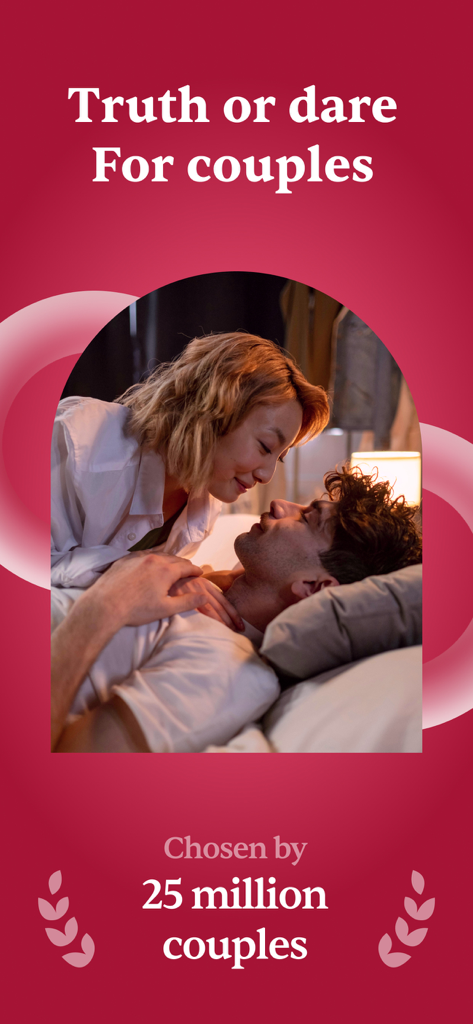 Schermata introduttiva dell'app Giochi di Coppia con una coppia a letto e il testo Obbligo o Verità per coppie.