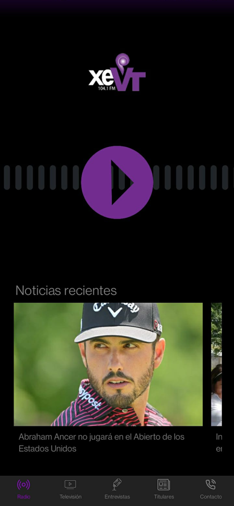 Pantalla de inicio de la aplicación Xevt telereportaje con un botón de reproducción de radio y artículos de noticias locales