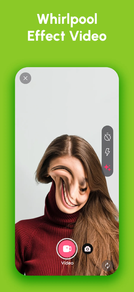 Time warp scan: Face warp - Captura de pantalla de un teléfono móvil que muestra a una mujer con la cara distorsionada usando el efecto de video remolino