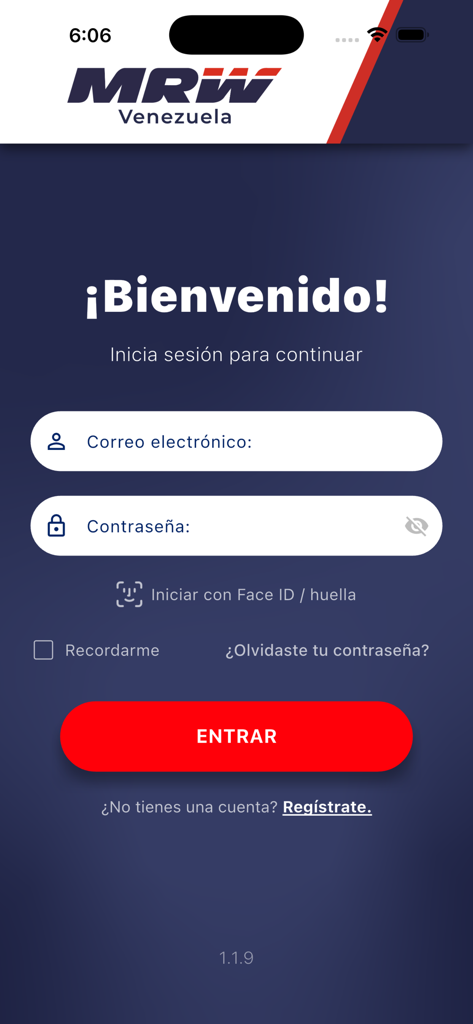 Login screen of the MRW Movil app with email and password fields and biometric authentication option