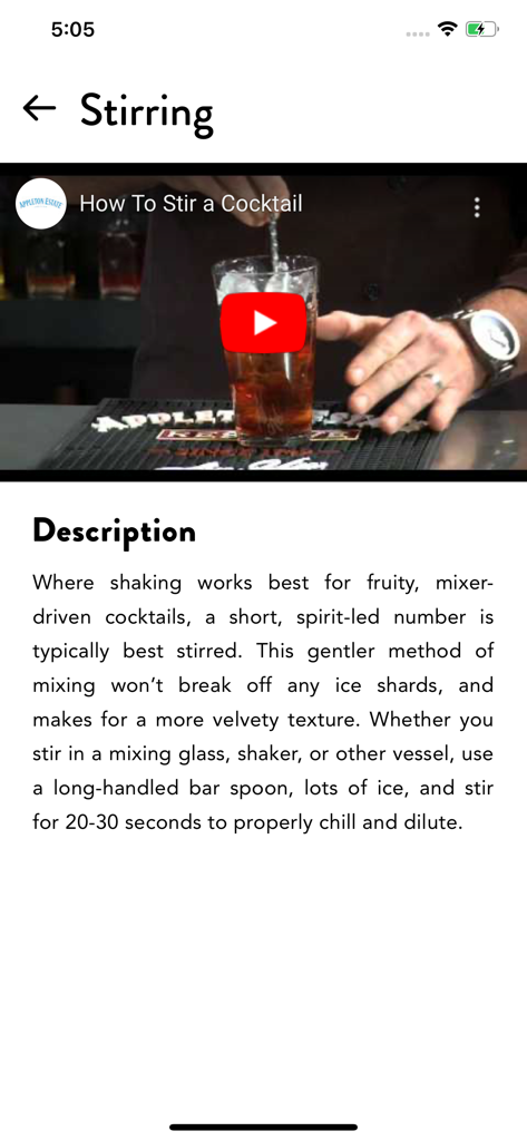 Cocktails App: Drinks Database - Um tutorial em vídeo e descrição explicando a técnica adequada para mexer um cocktail dentro do aplicativo